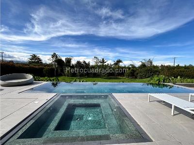 Casa de 4 alcobas en venta en Llanogrande, Rionegro · foto 12 de 20