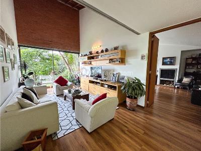 Casa de 3 alcobas en venta en Las Palmas, Medellín, 440 m² · foto 14 de 19