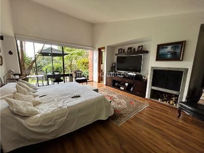 Casa de 3 alcobas en venta en Las Palmas, Medellín, 440 m² · foto 15 de 19
