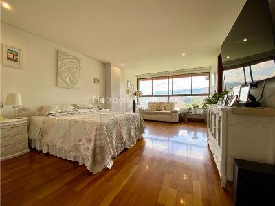 Apartamento en venta en Loma De Los Gonzalez, Medellín · foto 15 de 16
