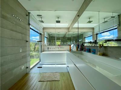 Casa de 3 alcobas en venta en El Tablazo, Rionegro, 736 m² · foto 15 de 20