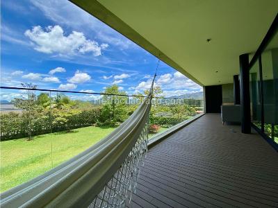 Casa de 3 alcobas en venta en El Tablazo, Rionegro, 736 m² · foto 17 de 20