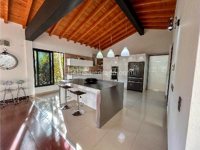Casa de 3 alcobas en venta en Llanogrande, Rionegro, 300 m² · foto 11 de 20