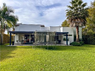 Casa de 3 alcobas en venta en Llanogrande, Rionegro, 300 m² · foto 3 de 20