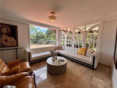 Casa de 3 alcobas en venta en San Lucas, Envigado, 265 m² · foto 5 de 19