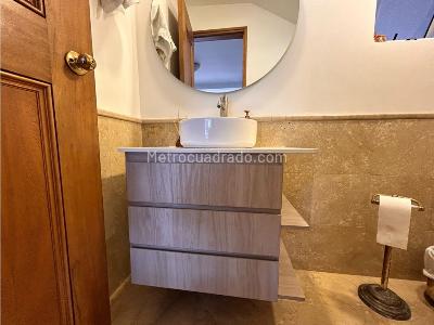 Casa de 3 alcobas en venta en San Lucas, Envigado, 265 m² · foto 6 de 19