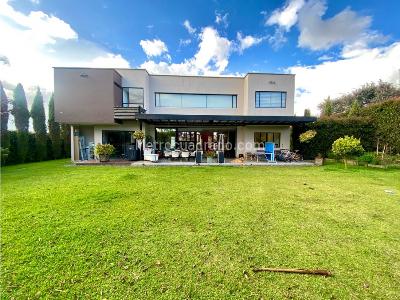 Casa de 4 alcobas en venta en Alto De Las Palmas, Envigado, 436 m² · foto 12 de 20