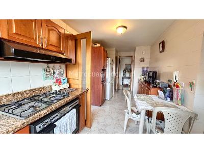 Apartamento en venta en La Tomatera, Medellín · foto 4 de 18