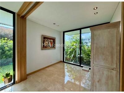 Casa de 3 alcobas en venta en Alto De Las Palmas, Envigado, 470 m² · foto 14 de 14