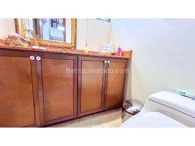 Casa de 3 alcobas en venta en El Tesoro, Medellín, 440 m² · foto 10 de 20