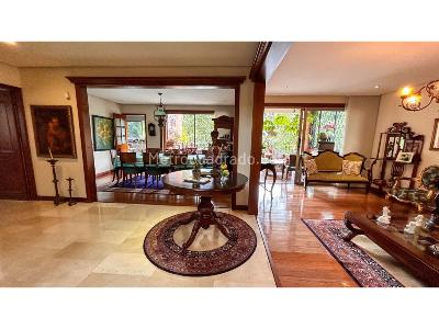 Casa de 3 alcobas en venta en El Tesoro, Medellín, 440 m² · foto 6 de 20