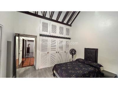 Casa de 5 alcobas en venta en Las Palmas, Medellín, 456 m² · foto 10 de 16