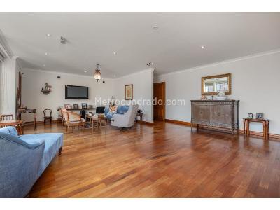 Apartamento de 3 alcobas en venta en Loma De Los Gonzalez, Medellín, 386 m² · foto 10 de 20