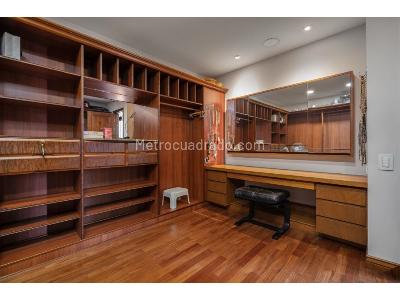 Apartamento de 3 alcobas en venta en Loma De Los Gonzalez, Medellín, 386 m² · foto 12 de 20