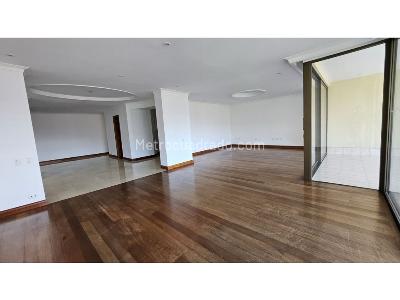 Apartamento de 3 alcobas en venta en Loma De Los Gonzalez, Medellín, 386 m² · foto 20 de 20
