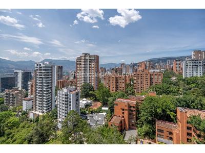 Apartamento de 3 alcobas en venta en Loma De Los Gonzalez, Medellín, 386 m² · foto 6 de 20