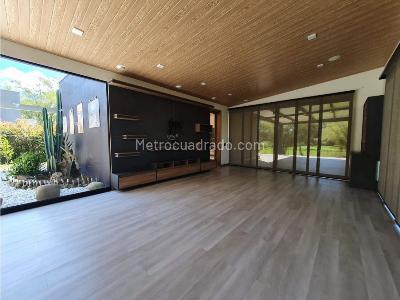 Casa de 3 alcobas en venta en Llanogrande, Rionegro, 540 m² · foto 19 de 19