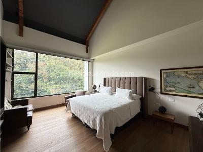 Casa de 4 alcobas en venta en Alto De Las Palmas, Envigado, 970 m² · foto 13 de 20