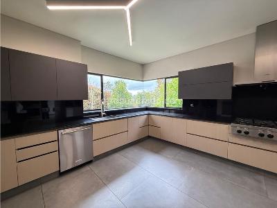Casa de 4 alcobas en venta en Alto De Las Palmas, Envigado, 970 m² · foto 8 de 20