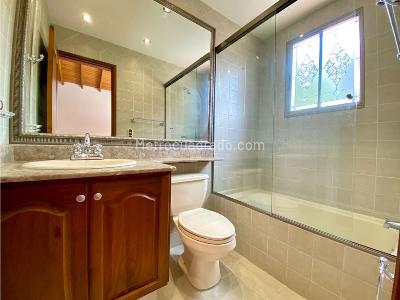 Casa de 4 alcobas en venta en Transversal Superior, Medellín, 520 m² · foto 13 de 20