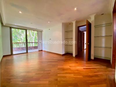 Casa de 4 alcobas en venta en Transversal Superior, Medellín, 520 m² · foto 15 de 20