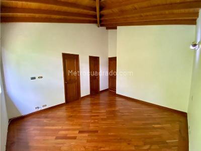Casa de 4 alcobas en venta en Transversal Superior, Medellín, 520 m² · foto 19 de 20