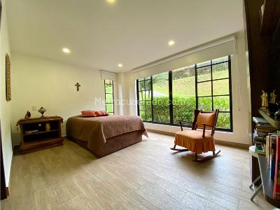 Casa de 3 alcobas en venta en Llanogrande, Rionegro, 374 m² · foto 9 de 20