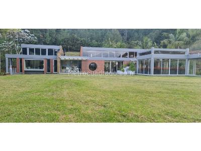 Casa de 5 alcobas en venta en Alto De Las Palmas, Envigado, 480 m² · foto 13 de 20