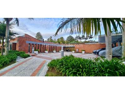 Casa de 5 alcobas en venta en Alto De Las Palmas, Envigado, 480 m² · foto 4 de 20