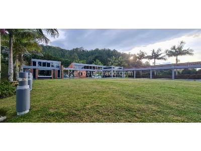 Casa de 5 alcobas en venta en Alto De Las Palmas, Envigado, 480 m² · foto 9 de 20