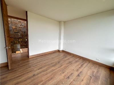 Casa de 3 alcobas en venta en Alto De Las Palmas, Envigado, 440 m² · foto 11 de 20