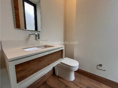 Casa de 3 alcobas en venta en Alto De Las Palmas, Envigado, 440 m² · foto 13 de 20