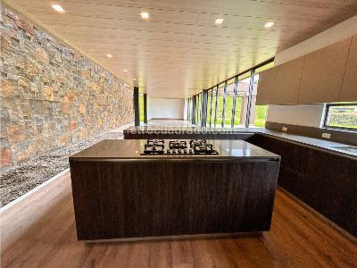 Casa de 3 alcobas en venta en Alto De Las Palmas, Envigado, 440 m² · foto 4 de 20