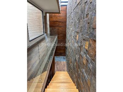 Casa de 3 alcobas en venta en Alto De Las Palmas, Envigado, 440 m² · foto 7 de 20