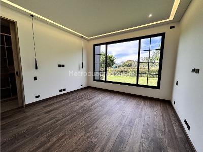 Casa de 4 alcobas en venta en Llanogrande, Rionegro, 400 m² · foto 17 de 20