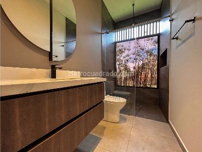 Casa de 4 alcobas en venta en Llanogrande, Rionegro, 400 m² · foto 18 de 20