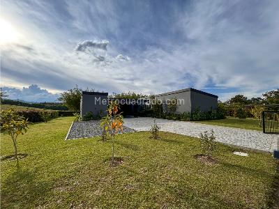 Casa de 4 alcobas en venta en Llanogrande, Rionegro, 400 m² · foto 2 de 20