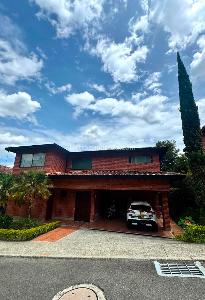 Casa de 3 alcobas en venta en Altos Del Poblado, Medellín, 275 m² · foto 20 de 20