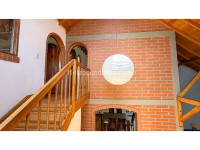 Casa de 3 alcobas en venta en Alto De Las Palmas, Envigado, 300 m² · foto 6 de 17