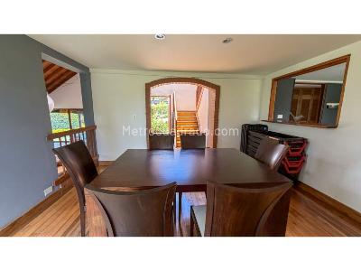Casa de 3 alcobas en venta en Alto De Las Palmas, Envigado, 300 m² · foto 9 de 17