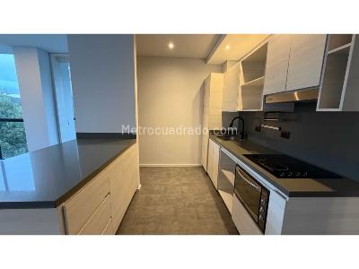 Apartamento de 1 alcoba en venta en Alto De Las Palmas, Envigado, 162 m² · foto 3 de 12