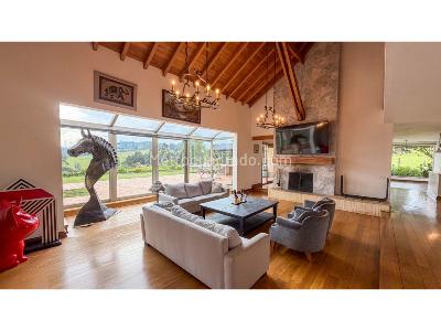 Casa de 4 alcobas en venta en Alto De Las Palmas, Envigado, 1000 m² · foto 17 de 20