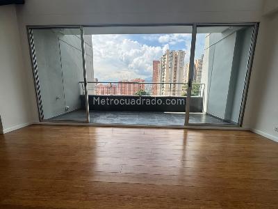 Apartamento de 4 alcobas en venta en Los Balsos No 1, Medellín, 175 m² · foto 2 de 17