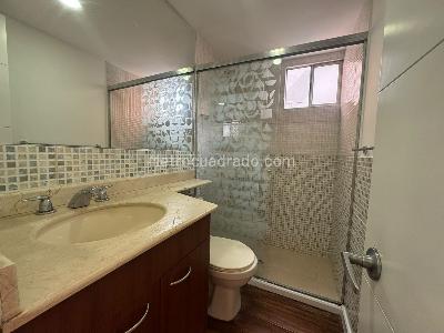 Apartamento de 4 alcobas en venta en Los Balsos No 1, Medellín, 175 m² · foto 9 de 17