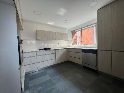 Apartamento de 4 alcobas en venta en Los Balsos No 1, Medellín, 175 m² · foto 6 de 17