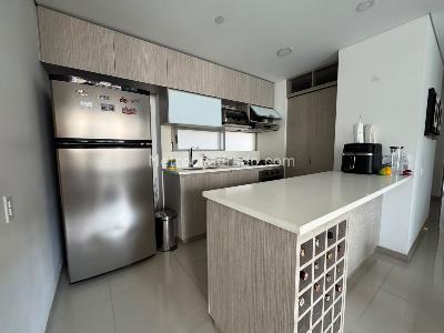 Apartamento de 2 alcobas en venta en Loma Del Chocho, Envigado, 104 m² · foto 3 de 8