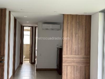 Apartamento de 3 alcobas en venta en Parcelaciones Pance, Cali, 107 m² · foto 3 de 19