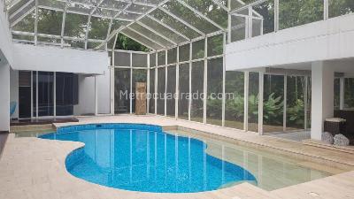 Casa de 4 alcobas en venta en Villavicencio, Villavicencio, 970 m² · foto 3 de 20