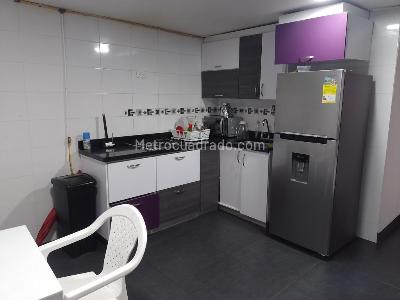 Casa de 5 alcobas en venta en Santa Barbara, Bogotá, 280 m² · foto 10 de 12