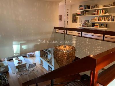 Apartamento de 3 alcobas en venta en Los Rosales, Bogotá, 274 m² · foto 18 de 20